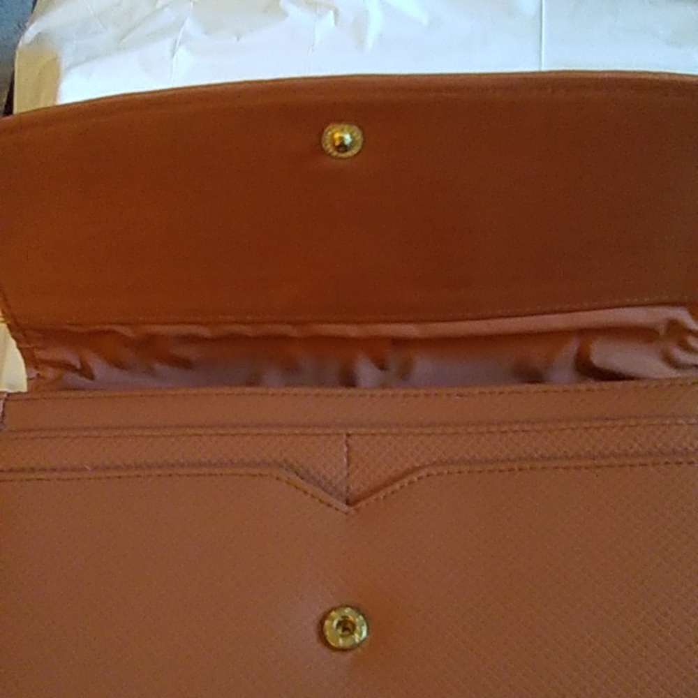 Ladies Wallet - Picture 4 of 11